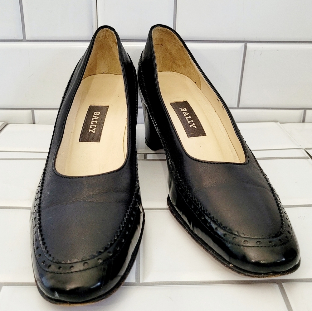 BALLY Locle Vintage Ladies Black Leather 2in Pumps Shoes Block Heel Narrow Fit